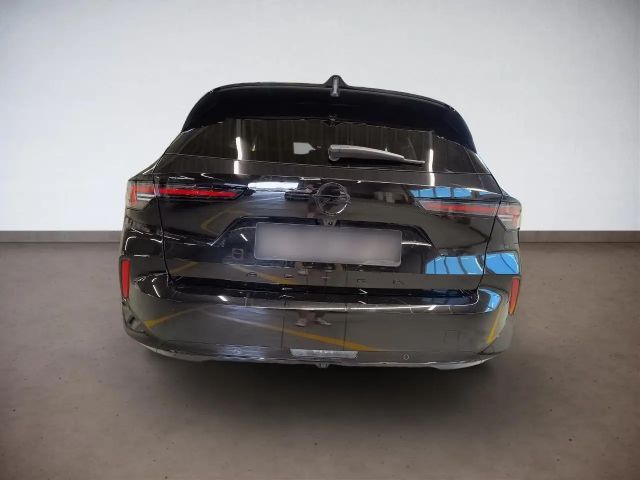 Opel Astra GS-Line Grand Sport