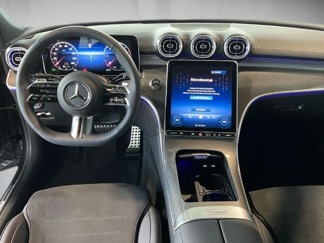 Mercedes-Benz C 220 AMG Line C 220 d Sedan