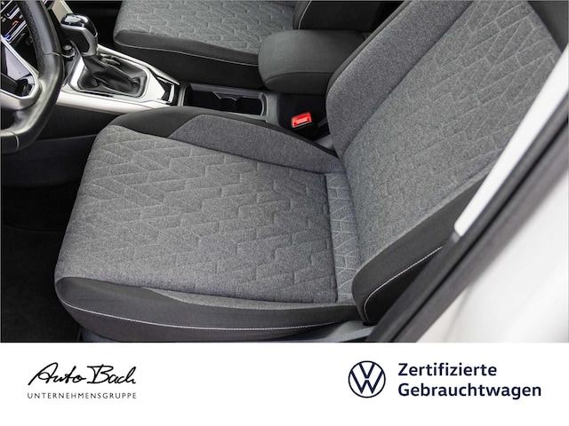 Volkswagen T-Roc 1.5 TSI DSG Move