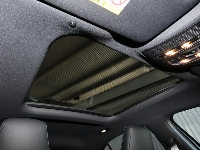 Mercedes-Benz A 200 AMG Line