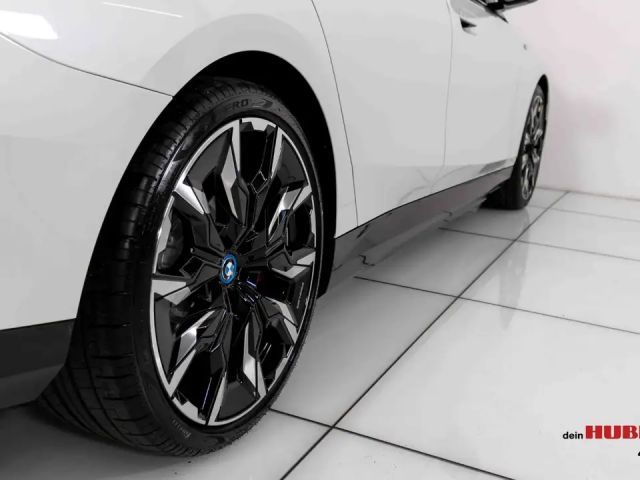 BMW i5 M60 xDrive