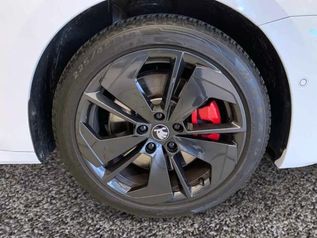 Skoda Octavia Combi RS