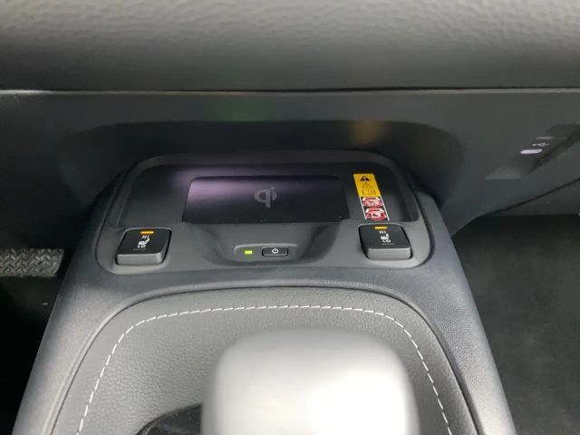 Toyota Corolla 2.0Teamplayer wenig KM*junger Gebrauchter