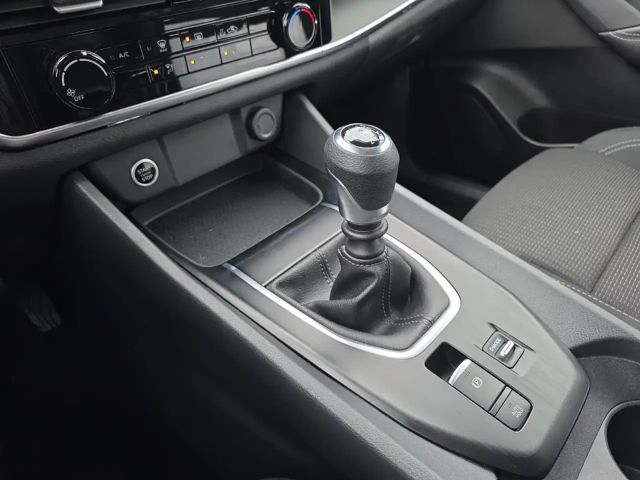 Nissan Qashqai DIG-T Visia