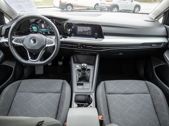 Volkswagen Golf 2.0 TDI Golf VIII Life Variant