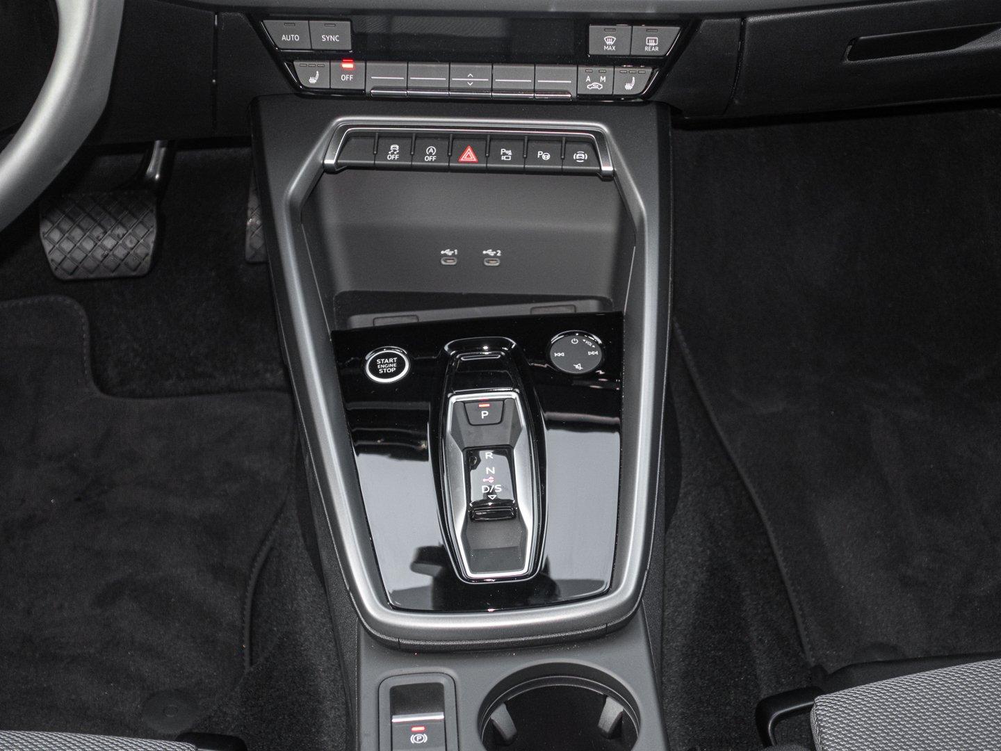 Audi A3 35 TFSI S-Tronic Sedan Sportback