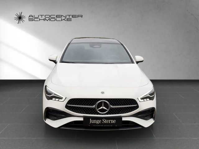 Mercedes-Benz CLA 200 AMG Line Shooting Brake