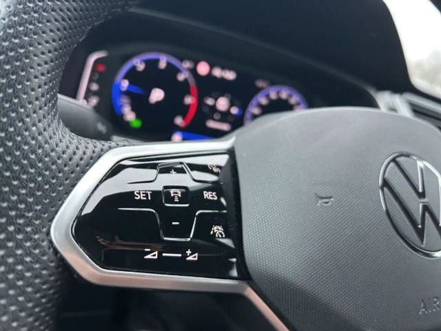 Volkswagen Tiguan 2.0 TDI DSG IQ.Drive R-Line