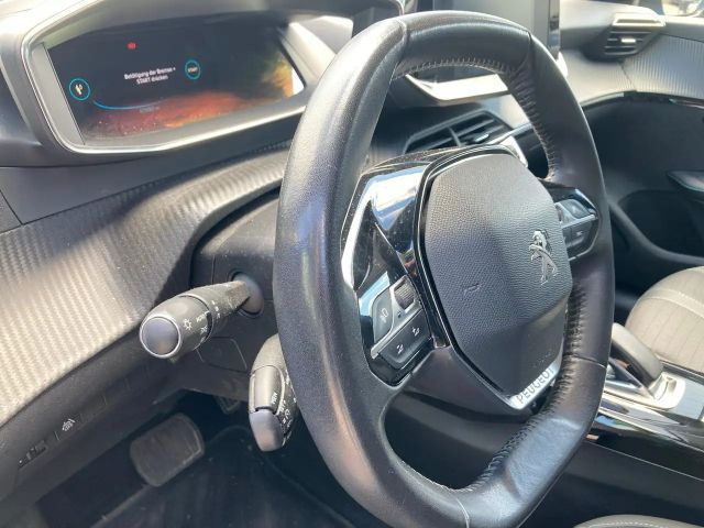 Peugeot E-208 e- Elektromotor 136 Rückfahrkamera mit 180°