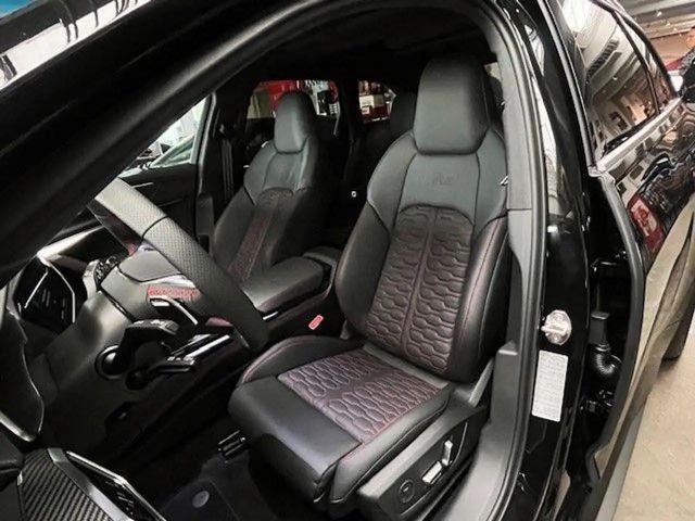 Audi RS6 Avant Performance Quattro