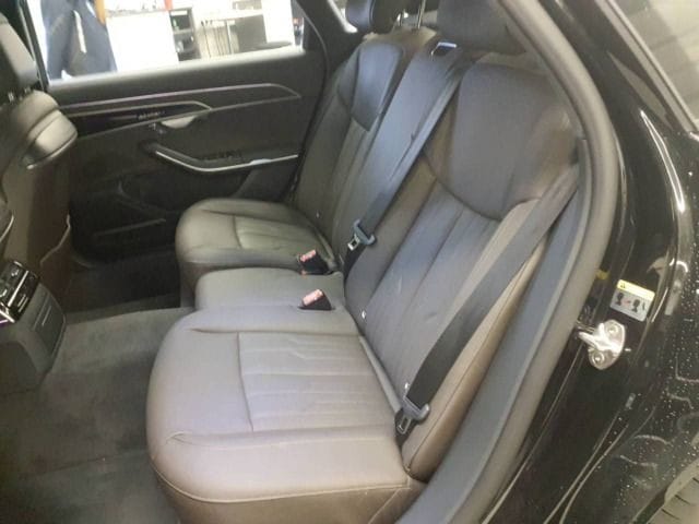 Audi A8 60 TFSI Hybride Lang Quattro