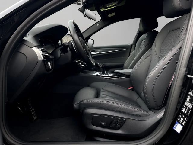 BMW 540 540d M-Sport Touring xDrive