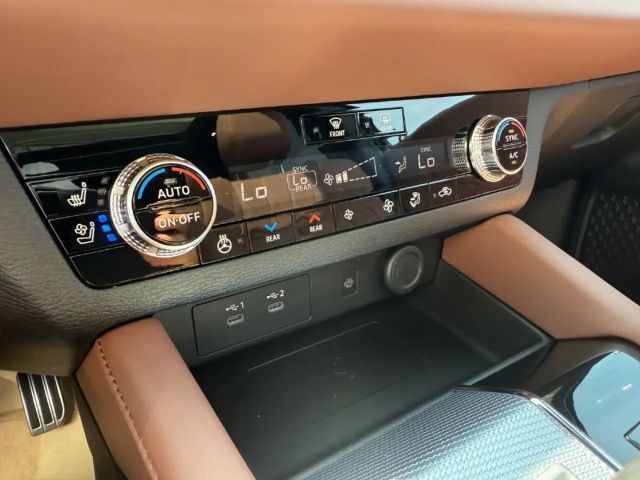 Mitsubishi Outlander TOP *Luxury* Leder Navi HUD 360K LED PANO 4xSHZ