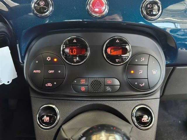 Fiat 500 1.0 Hybrid Club,  PDC, Klima, Tempomat,