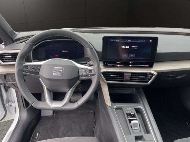 Seat Leon 1.5 eTSI Plus Sportstourer Xcellence