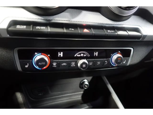 Audi Q2 35 TFSI S-Line