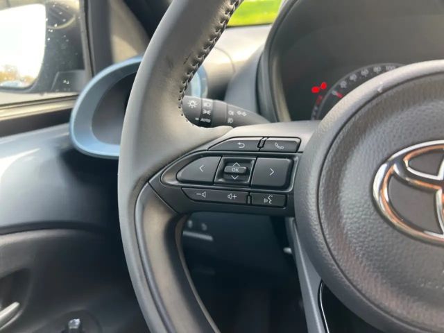 Toyota Aygo X Bi-Tone Hatchback