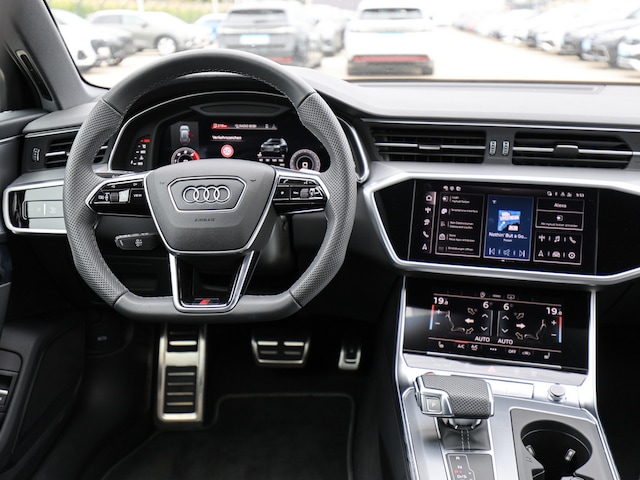 Audi S6 Avant Quattro