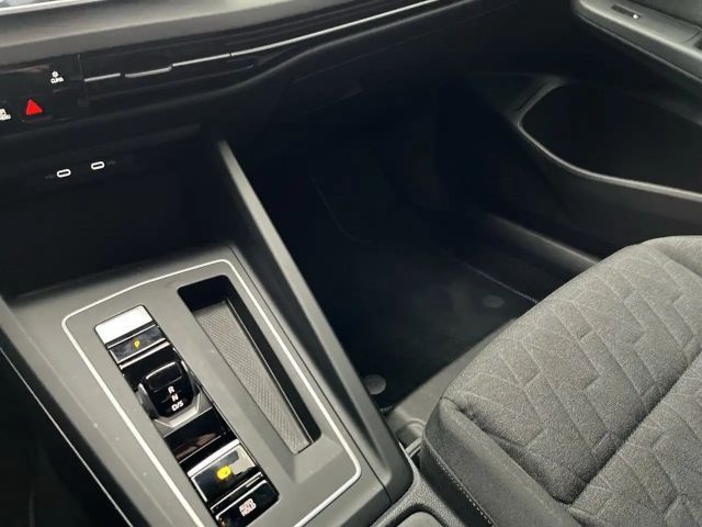 Volkswagen Golf DSG Life