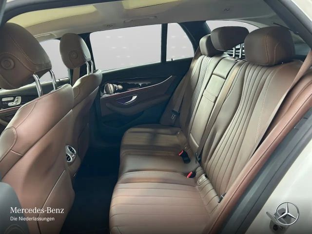 Mercedes-Benz E 200 AVANTGARDE Estate