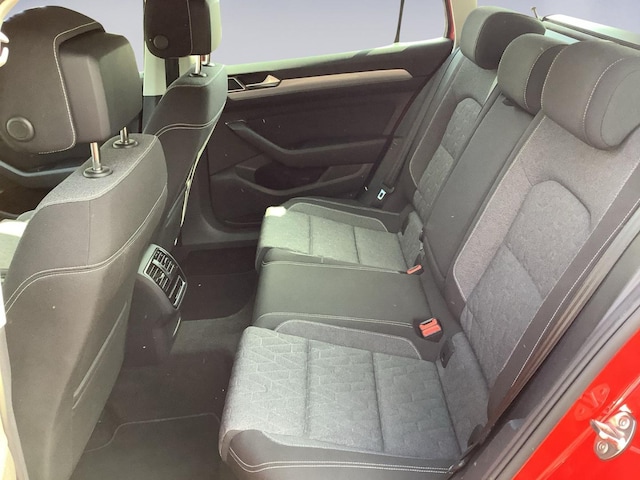 Volkswagen Passat 2.0 TDI Business DSG Variant