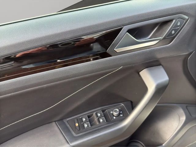 Volkswagen T-Roc 1.0 TSI R-Line