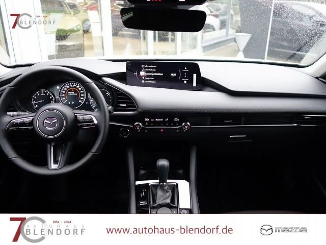 Mazda 3 Exclusive-line