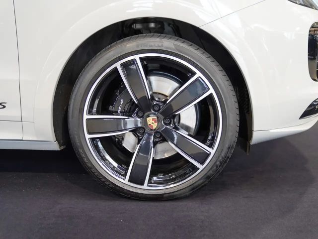 Porsche Cayenne Coupé GTS