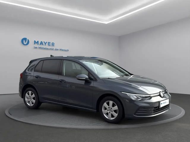 Volkswagen Golf 1.0 TSI