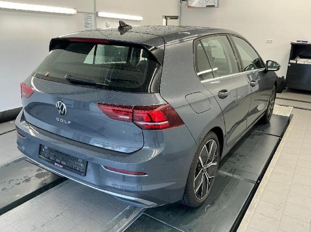 Volkswagen Golf Style