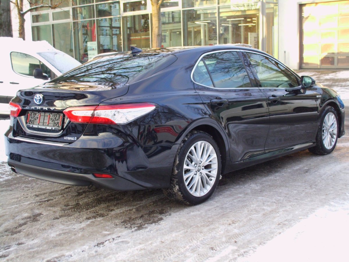 Toyota Camry Executive