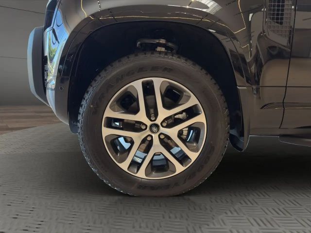 Land Rover Defender 90 D200 Dynamic SE