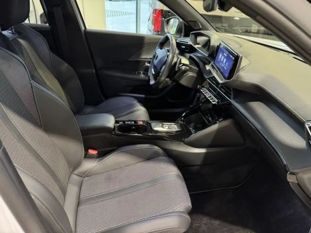 Peugeot 2008 EAT8 GT-Line PureTech