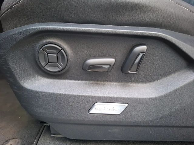 Volkswagen Touareg R-Line Style