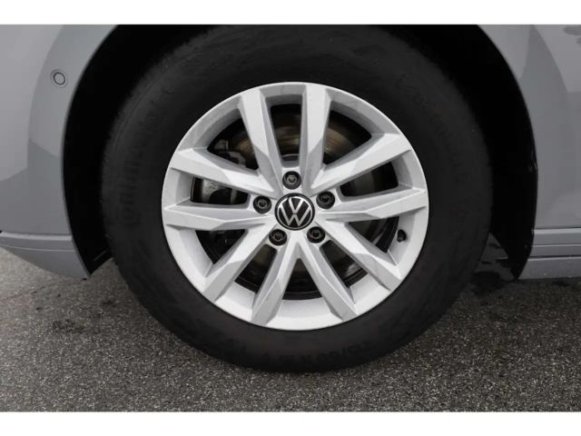 Volkswagen Passat 1.5 TSI Business DSG Variant