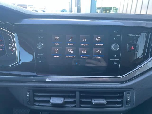 Volkswagen Polo 1.0 TSI DSG Style