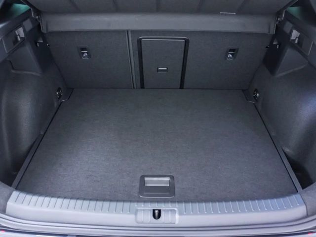 Cupra Formentor CUPRA 1.5 eTSI 110 kW Automatik Kamera Navi (101)