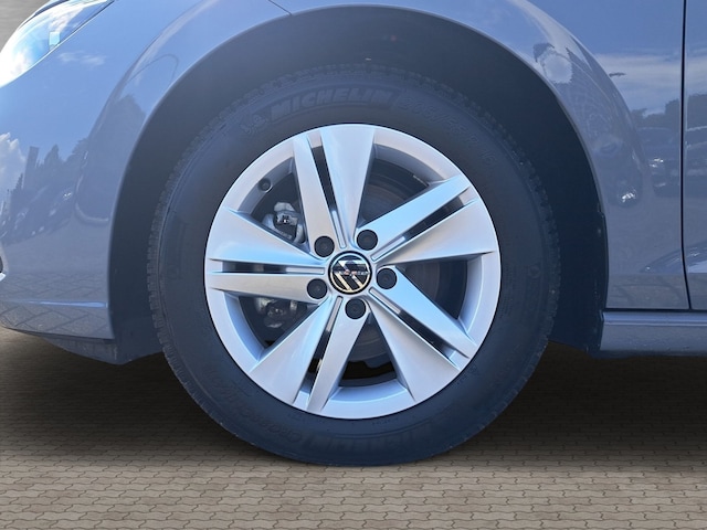 Volkswagen Golf 1.5 TSI Golf VIII Life