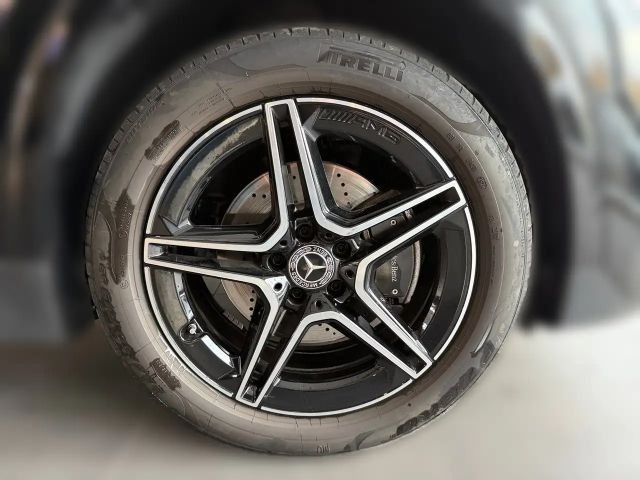 Mercedes-Benz GLA 200 4MATIC GLA 200 d