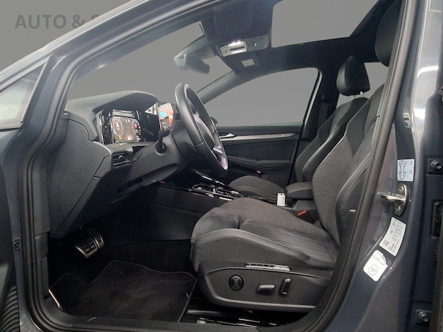 Volkswagen Golf Style