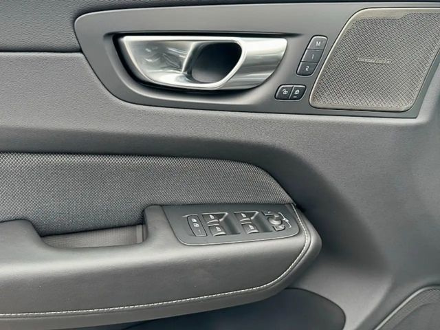 Volvo XC60 AWD Plus Recharge T6