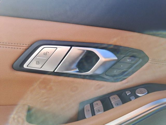 BMW 330 330i M-Sport Sedan