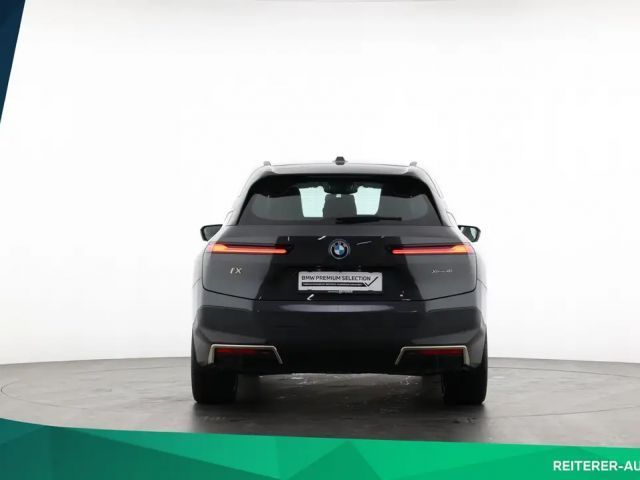 BMW iX xDrive40