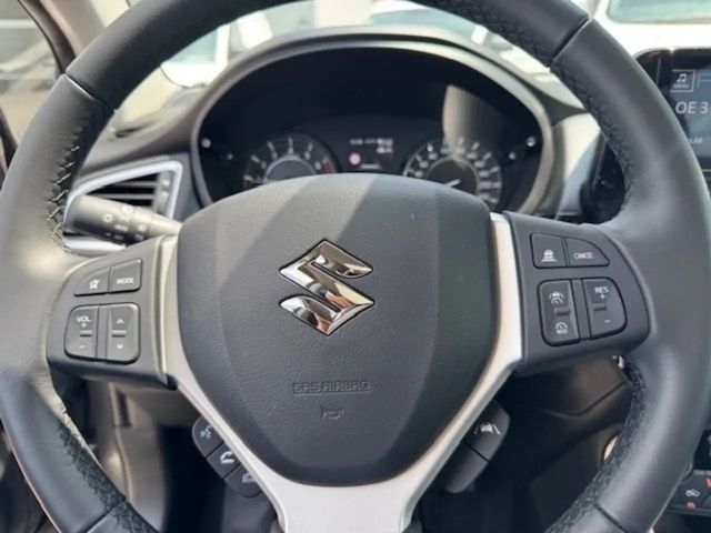 Suzuki S-Cross AllGrip Flash Hybrid