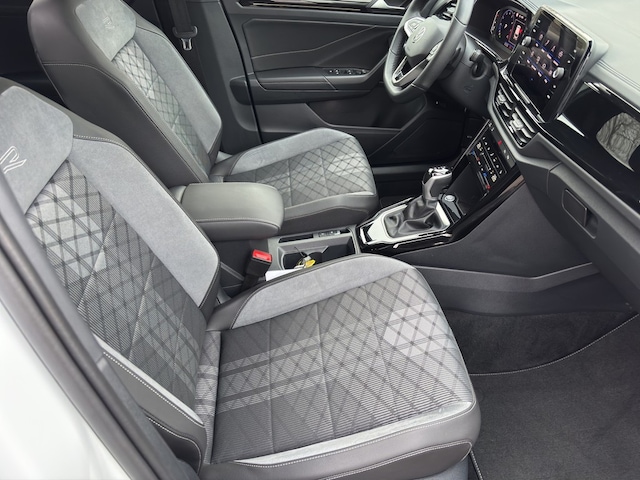 Volkswagen T-Roc 1.5 TSI DSG R-Line