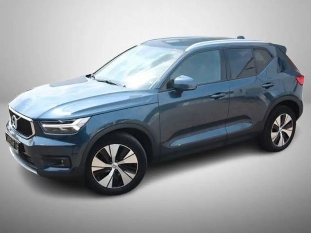 Volvo XC40 Momentum