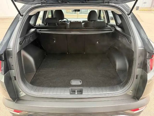 Hyundai Tucson Select