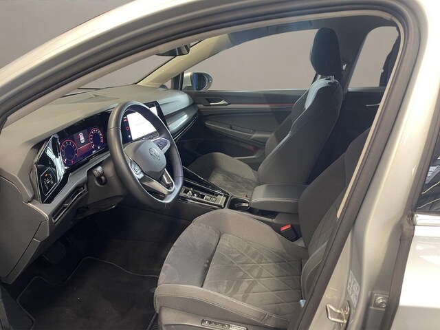 Volkswagen Golf 1.5 eTSI Golf VIII