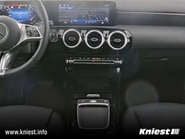 Mercedes-Benz A 180 Progressive