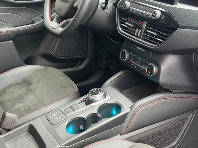 Ford Kuga Hybrid ST Line X